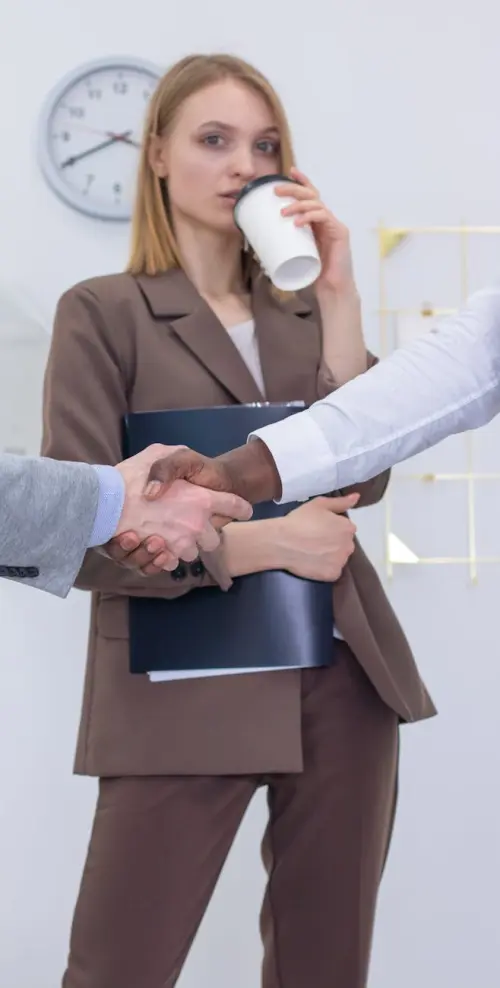 Vertenza Asl 1, il Consiglio comunale dell’Aquila approva all’unanimità l’ordine del giorno