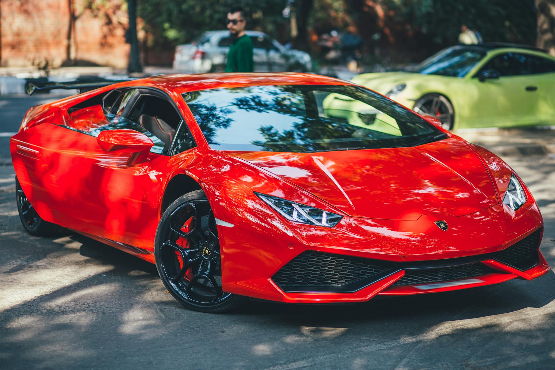 Crazyrun 2026 fa tappa all’Aquila: supercar e spettacolo nel centro storico