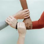 L’Aquila rafforza le politiche sociali: approvato un nuovo piano per inclusione e qualità della vita