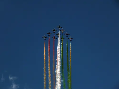 Frecce Tricolori all’Aquila: al via i corsi di Cultura Aeronautica nelle scuole