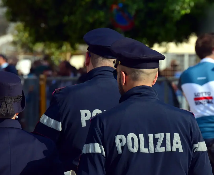 L’Aquila, controlli della Polizia di Stato sui locali: un’attività sospesa e sanzioni per irregolarità amministrative